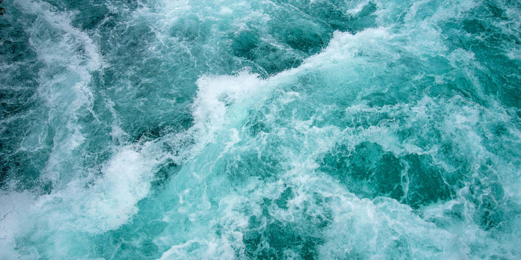 Blue Ocean Strategy Examples That Revolutionized Competitive Markets