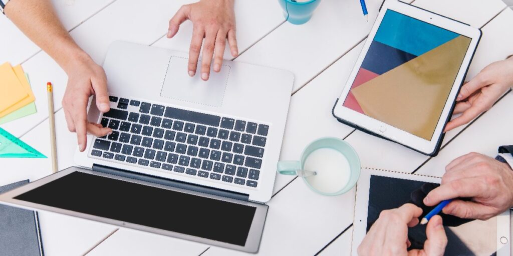 Leverage Influencer Marketing to Increase Small Business Sales