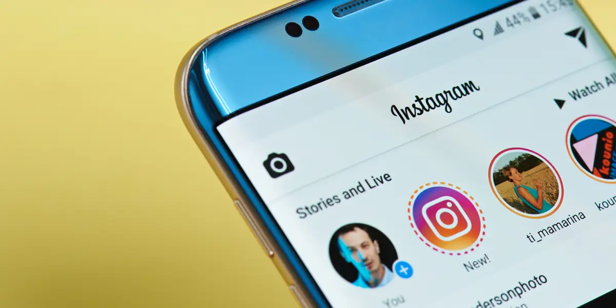 Instagram Stories and Real-Time Interaction